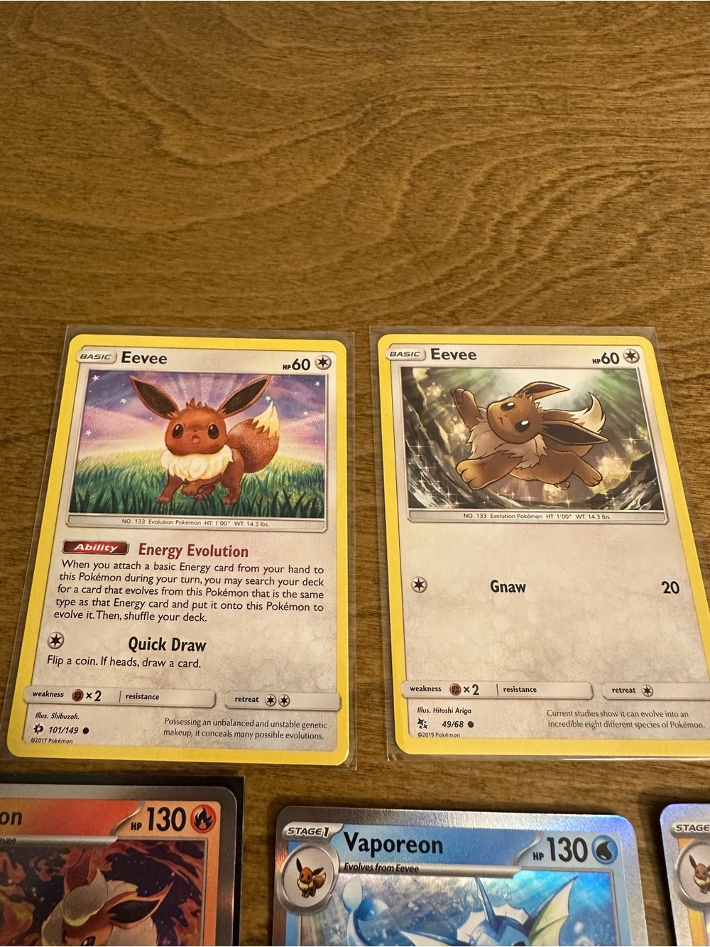 Lot of 5 Eevee and Eeveelution Pokemon Cards NM - Picture 2 of 4